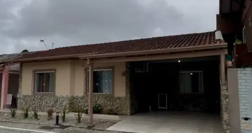 Casa em condomínio fechado com 3 quartos à venda na Rua Acilá Garcia, 351, Centro, Camboriú