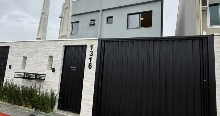 Amplo sobrado no bairro santa regina totalmente livre de enchentes