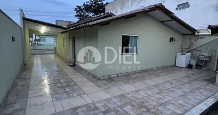 Casa com 3 quartos à venda na Rua sebastião Machado, 175, Balneário Perequê, Porto Belo