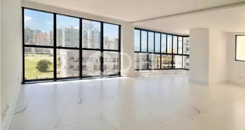 Apartamento com 3 quartos à venda na Rua 315, 267, Meia Praia, Itapema