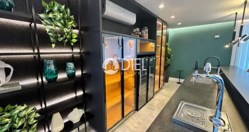 Apartamento com 4 quartos à venda na Rua 248, 55, Meia Praia, Itapema