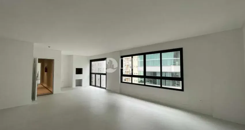 Um Ótimo apartamento novinnho para vocÊ!!, Meia Praia, Itapema - SC