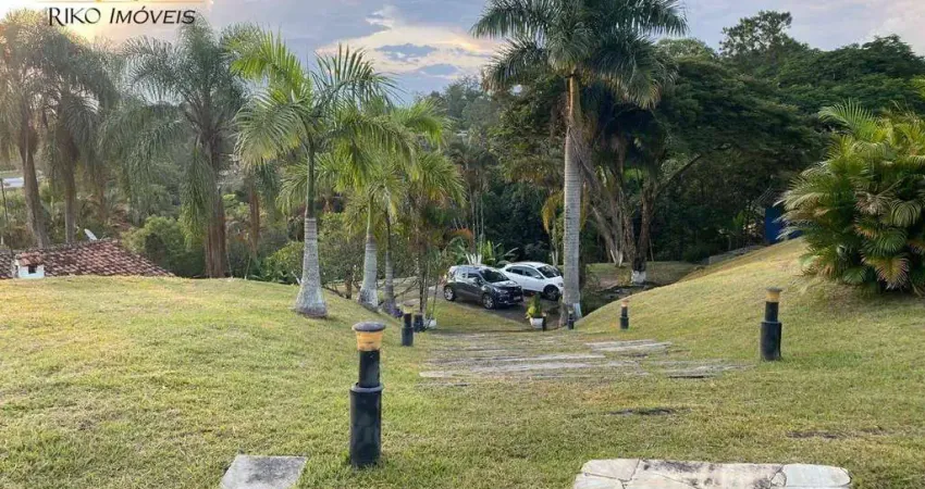 Casa com 5 dormitórios à venda, 550 m² por r$ 1.400.000 - condomínio lagoinha - jacareí/sp