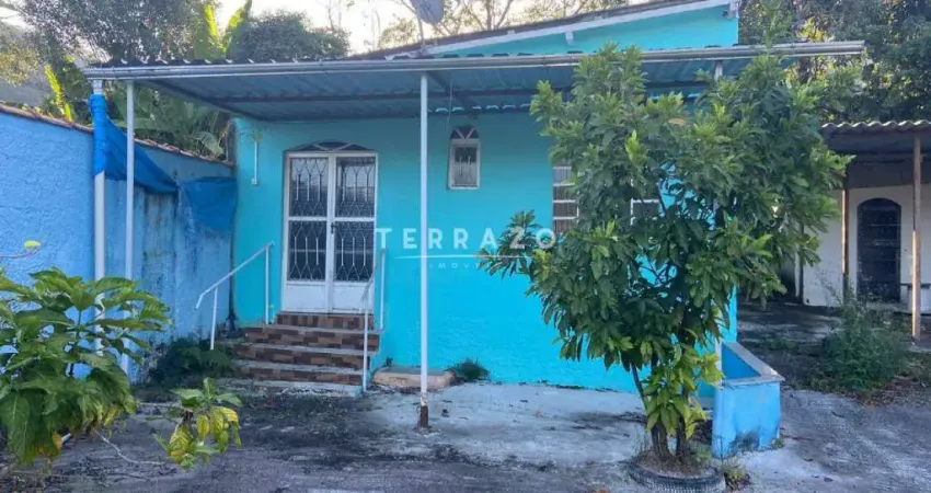 Casa com 2 quartos à venda na Rua Sebastião César Filho, Paiol, Guapimirim