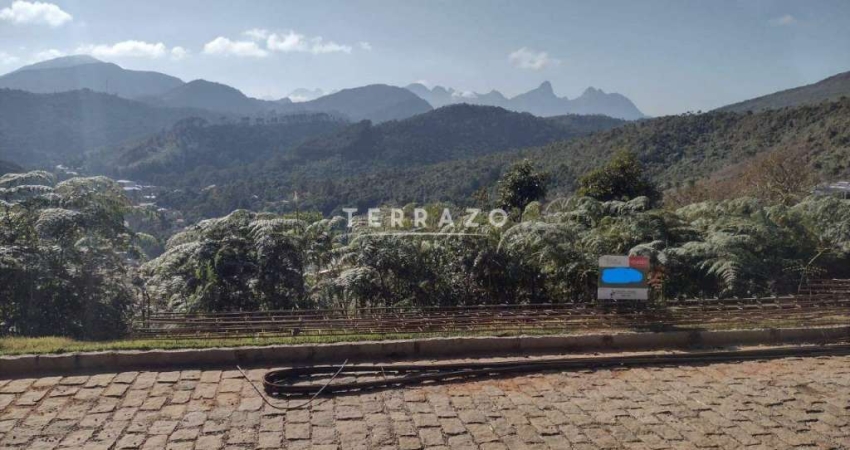 Terreno em condomínio fechado à venda na Rua Panamá, Albuquerque, Teresópolis