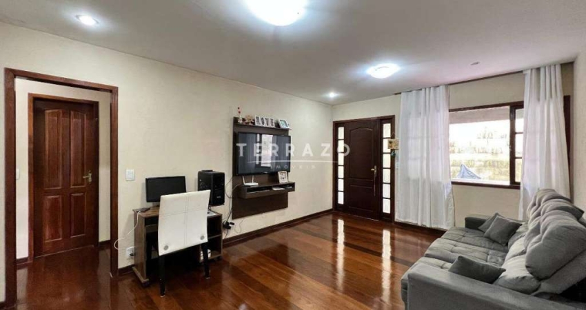 Casa à venda, 2 quartos, 2 vagas, Albuquerque - Teresópolis/RJ