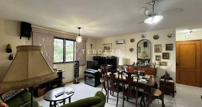 Apartamento à venda, 2 quartos, 1 suíte, 1 vaga, Agriões - Teresópolis/RJ