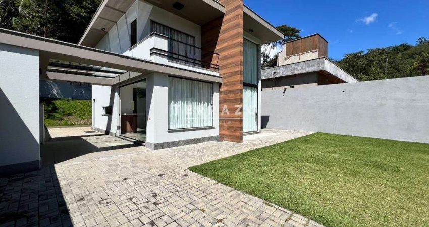 Casa à venda, 3 quartos, 3 suítes, 8 vagas, Quebra Frascos - Teresópolis/RJ