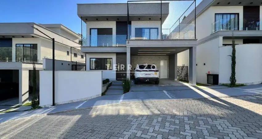 Casa em Condomínio à venda, 4 quartos, 1 suíte, 2 vagas, Carlos Guinle - Teresópolis/RJ