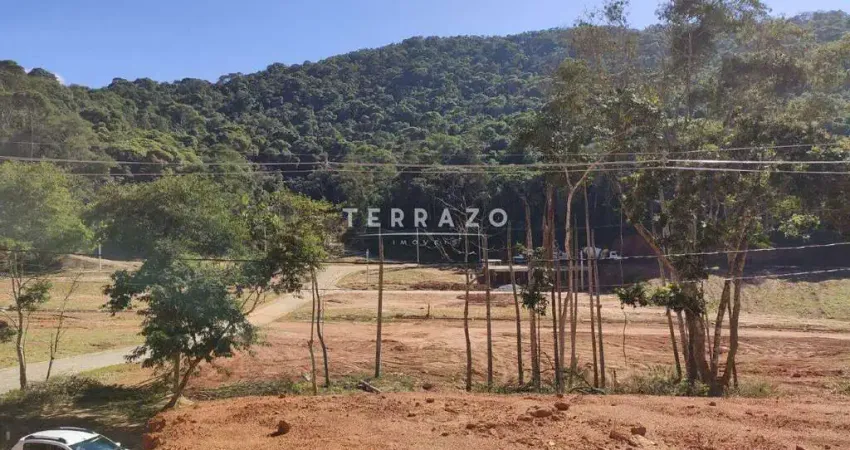 Terreno em Condomínio à venda, 1 vaga, Prata - Teresópolis/RJ