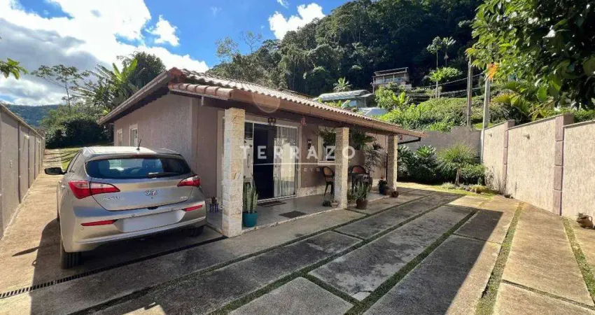 Casa à venda, 3 quartos, 1 suíte, 4 vagas, Albuquerque - Teresópolis/RJ