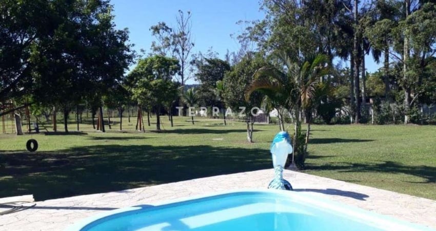 Sítio à venda, 3 quartos, Citrolandia - Guapimirim/RJ
