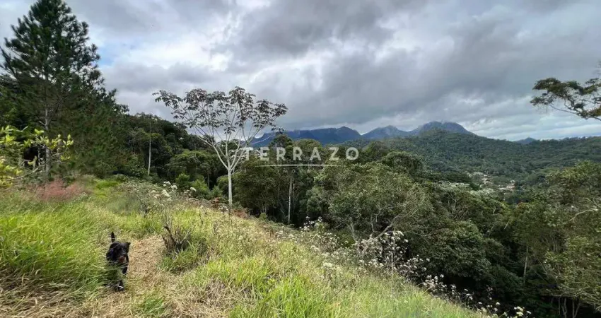 Terreno à venda na Estrada Vale do Agrião, Vargem Grande, Teresópolis