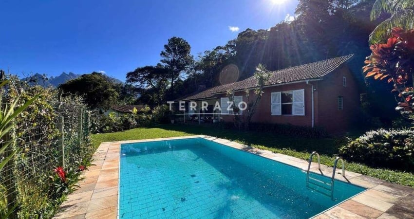 Casa à venda, 4 quartos, 2 suítes, 4 vagas, Comary - Teresópolis/RJ