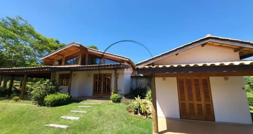 Excelente chácara à venda em condomínio fechado em piracaia