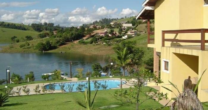 Chácara Pé na Água em Condomínio na Represa de Piracaia – 4 Dorms