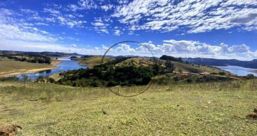 Terreno com 60.000m² e um acesso incrível para a represa de Piracaia