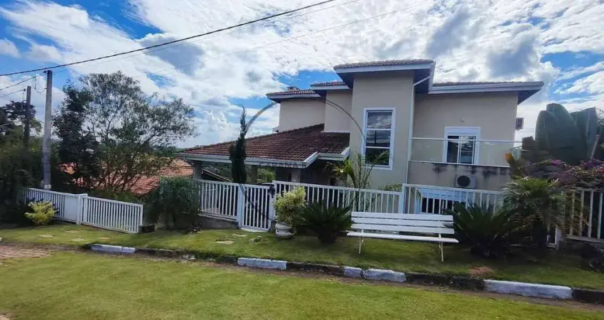 Chácara de alto padrão em condomínio fechado na cidade de atibaia