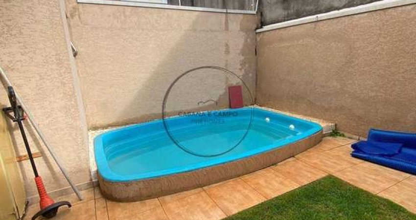 Casa Térrea com Piscina no Jardim Maristela em Atibaia