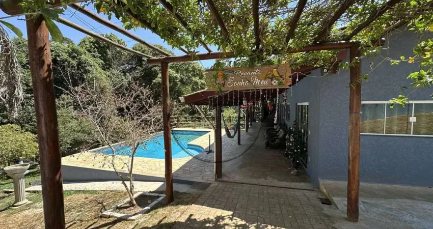 Chácara à venda com Piscina Aquecida no Estância Maria do Laranjal