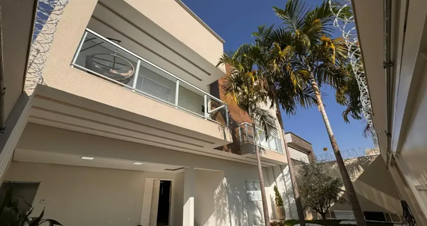 Casa com 4 quartos à venda na Rua 12, Bandeirante, Caldas Novas