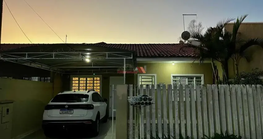 Casa com 2 quartos à venda na Rua Claro Antônio Calado, Cachoeira, Araucária