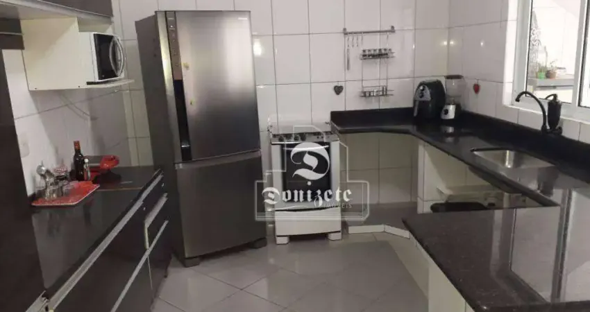 Casa com 3 dormitórios à venda, 120 m² por R$ 789.999,99 - Vila Pires - Santo André/SP
