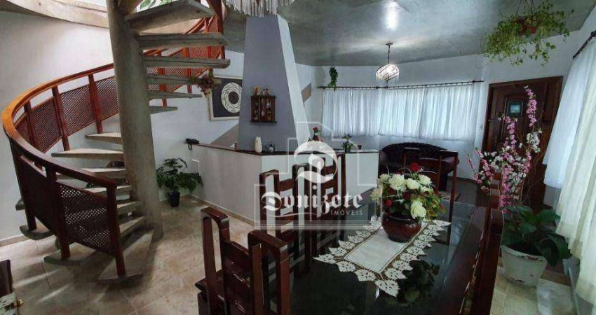 Sobrado com 3 dormitórios à venda, 250 m² por R$ 898.999,99 - Jardim Ana Maria - Santo André/SP