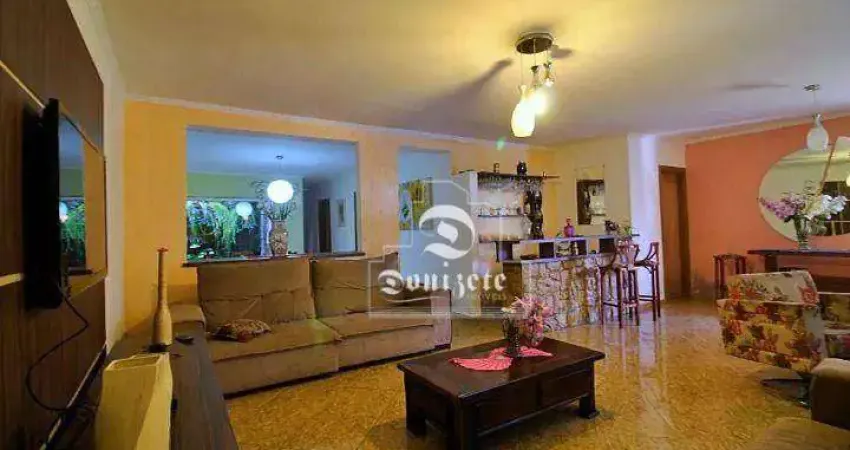 Sobrado com 4 dormitórios à venda, 316 m² por R$ 1.099.999,98 - Vila Humaitá - Santo André/SP