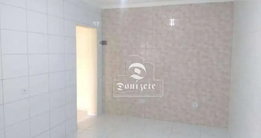 Casa com 2 dormitórios para alugar, 130 m² por R$ 2.586,32/mês - Jardim Santo Alberto - Santo André/SP