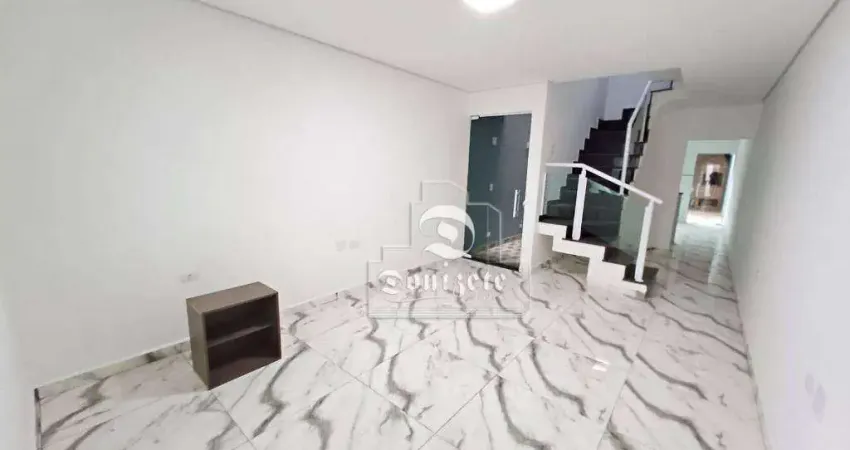 Sobrado com 3 dormitórios à venda, 140 m² por R$ 749.900,00 - Vila Camilópolis - Santo André/SP