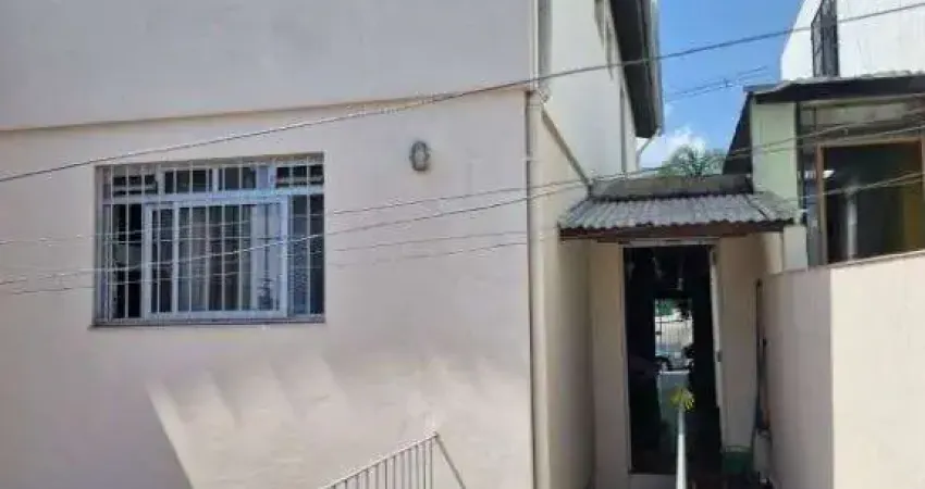 Sobrado com 3 dormitórios à venda, 200 m² - Vila Curuçá - Santo André/SP