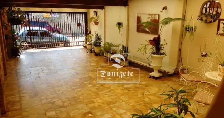 Sobrado com 3 dormitórios à venda, 240 m² por R$ 1.299.000,00 - Campestre - Santo André/SP