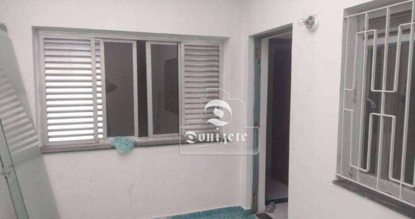 Casa com 2 dormitórios para alugar, 180 m² por R$ 2.855,00/mês - Bangu - Santo André/SP