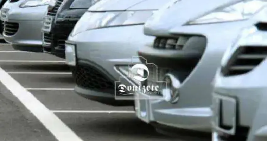 Estacionamento Seco 400 m² no Bairro  Vila Assunção- Santo André.