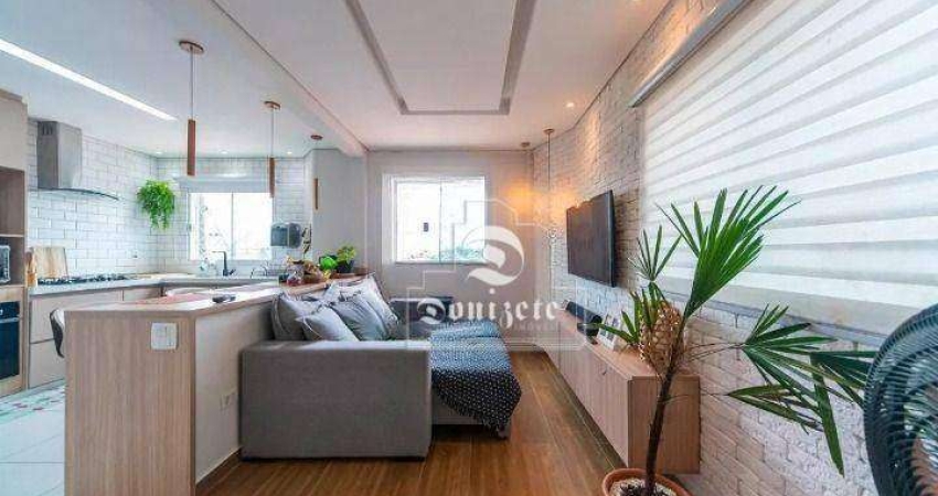 Sobrado com 3 dormitórios à venda, 144 m² por R$ 850.000,00 - Vila Assunção - Santo André/SP