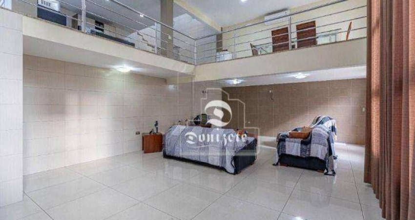Sobrado com 3 dormitórios à venda, 266 m² por R$ 2.979.999,99 - Campestre - Santo André/SP