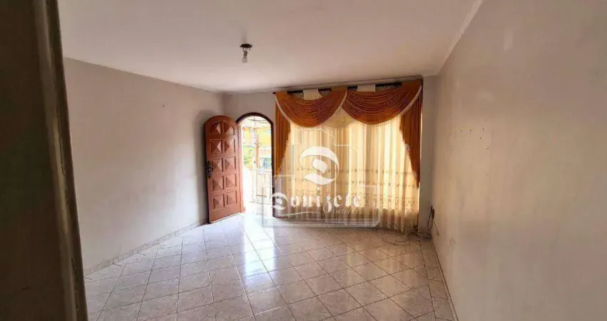 Sobrado com 4 dormitórios à venda, 210 m² por R$ 848.000,00 - Campestre - Santo André/SP
