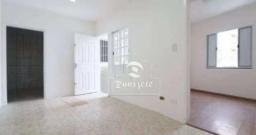 Casa com 2 dormitórios para alugar, 110 m² por R$ 3.020,00/mês - Vila Bastos - Santo André/SP