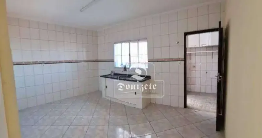 Sobrado com 2 dormitórios à venda, 132 m² por R$ 480.000,00 - Utinga - Santo André/SP