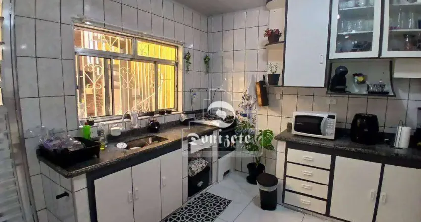 Sobrado com 3 dormitórios à venda, 158 m² por R$ 550.000,00 - Parque João Ramalho - Santo André/SP