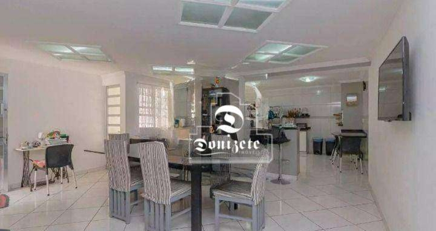 Sobrado com 3 dormitórios à venda, 270 m² por R$ 1.170.000,00 - Campestre - Santo André/SP