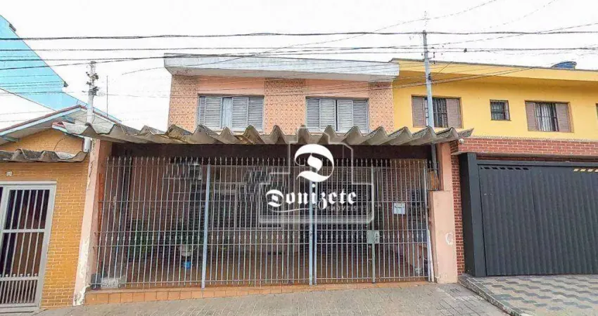 Sobrado com 3 dormitórios à venda, 293 m² por R$ 750.000,00 - Bangu - Santo André/SP