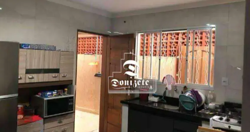 Casa com 2 dormitórios à venda, 100 m² por R$ 509.999,99 - Jardim Pilar - Santo André/SP
