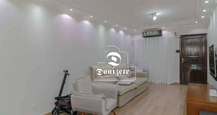 Sobrado com 3 dormitórios à venda, 129 m² por R$ 799.000,00 - Utinga - Santo André/SP