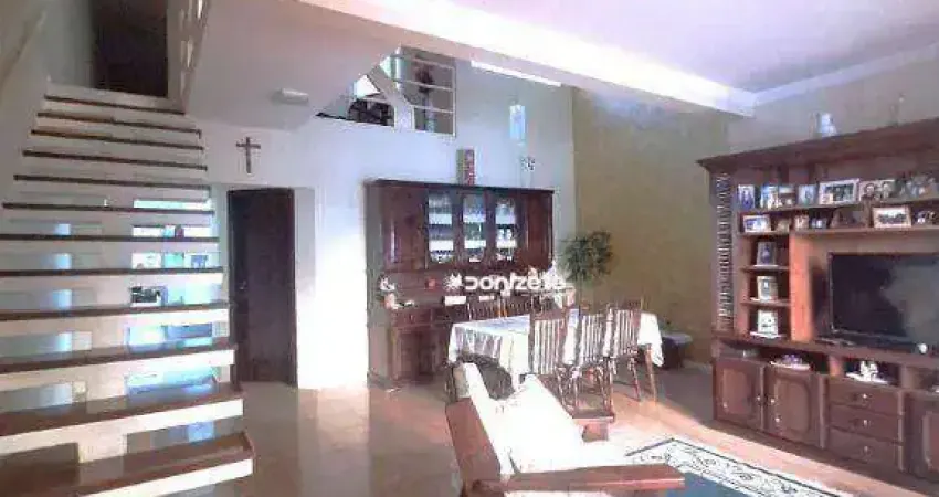 Planta diferenciada e com muito espaço interno e externo com muito verde, esse imóvel é perfeito.