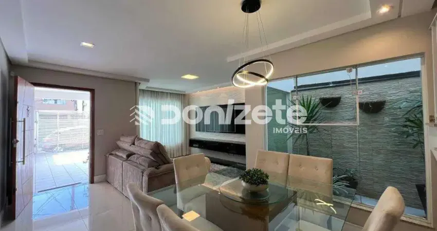 Sobrado Residencial 3 Suítes com 3 Vagas — Vila Eldízia, Santo André | Financia e Permuta