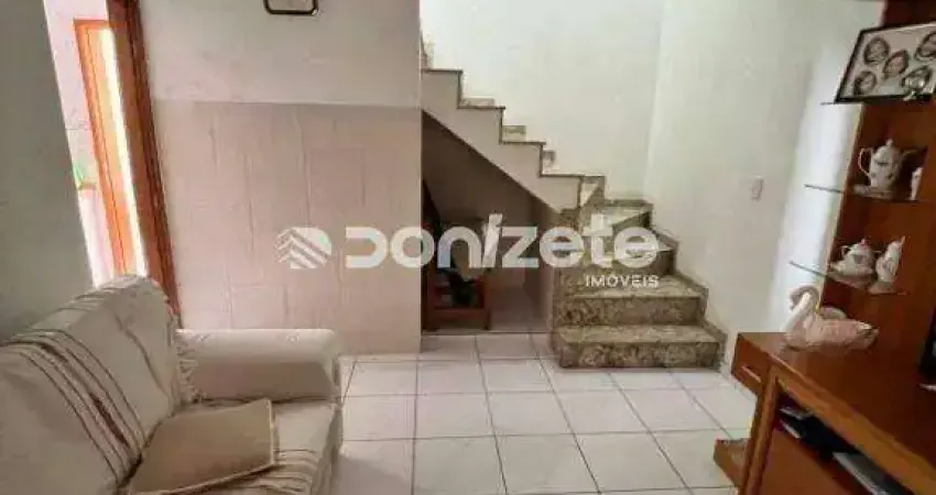 Sobrado com 3 dormitórios à venda, 155 m² por R$ 559.900,00 - Vila Camilópolis - Santo André/SP