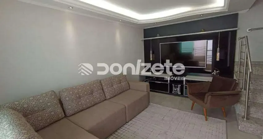 Sobrado com 3 dormitórios à venda, 158 m² por R$ 760.000,00 - Vila Assunção - Santo André/SP