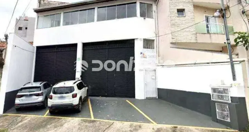 Prédio à venda, 474 m² por R$ 2.000.000,00 - Vila Aquilino - Santo André/SP